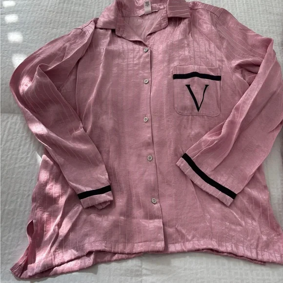 Women’s PJ Set - Picture 2 of 3